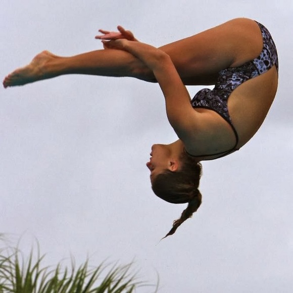 Meet your Posher, Sabrina - Picture 1 of 1